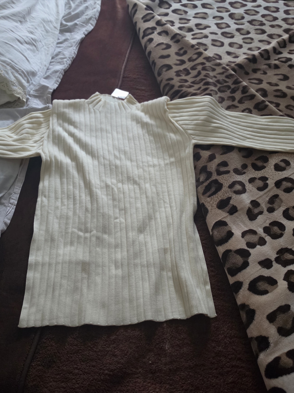 Women's Cream Ribbed Knit Pant Set